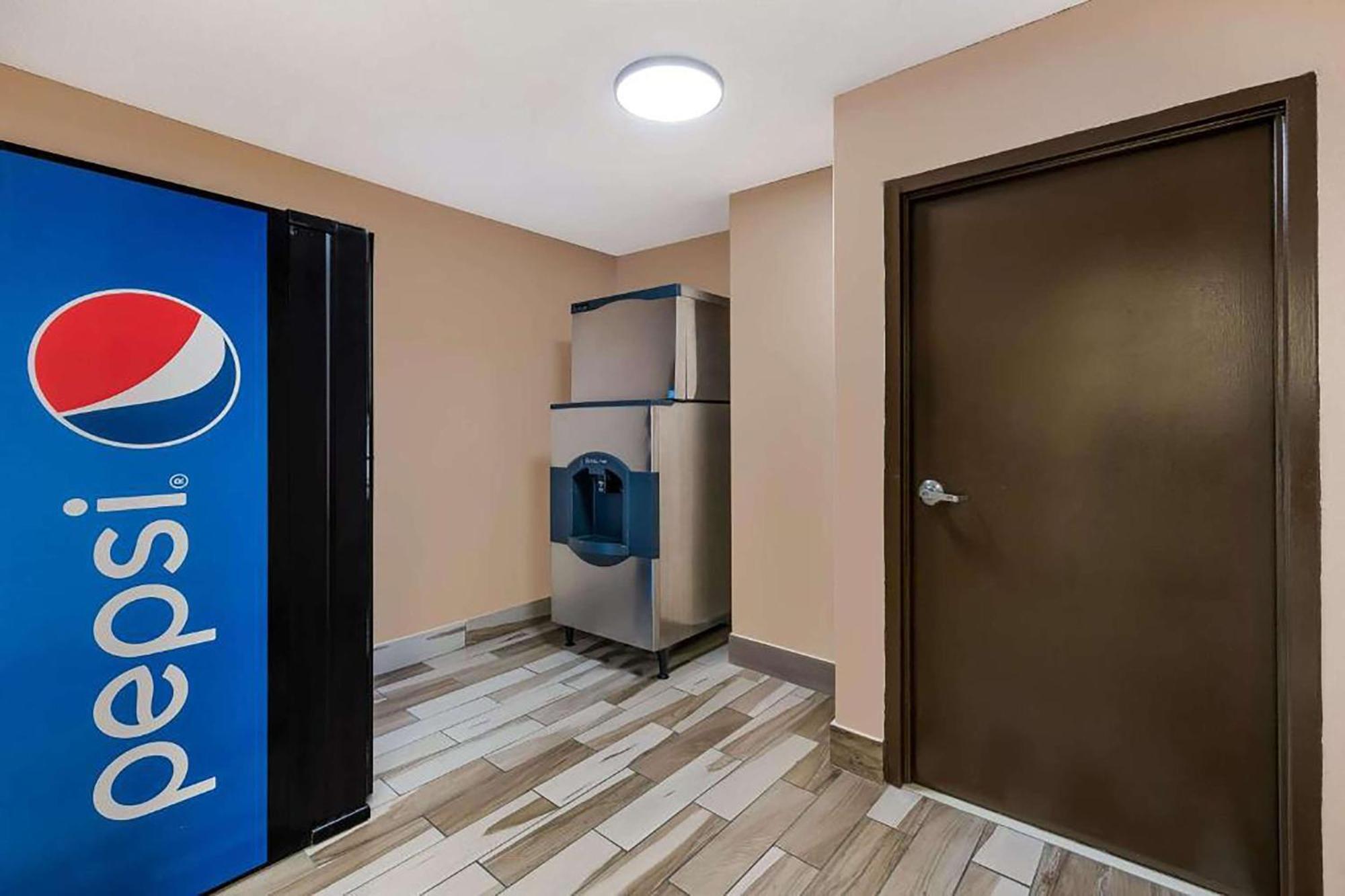 Baymont By Wyndham Elizabeth City Exterior foto